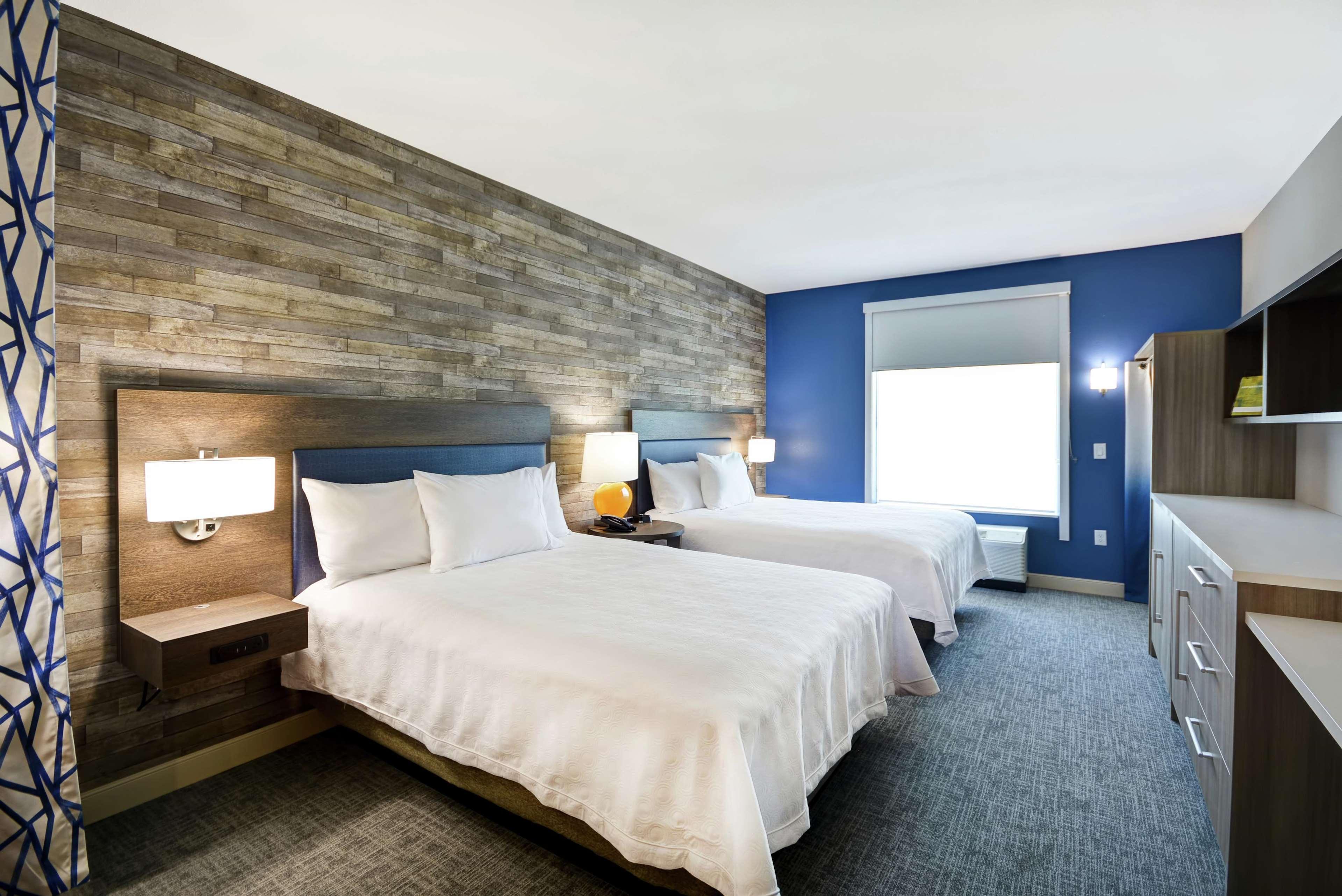 Hotel Home2 Westchase 3*