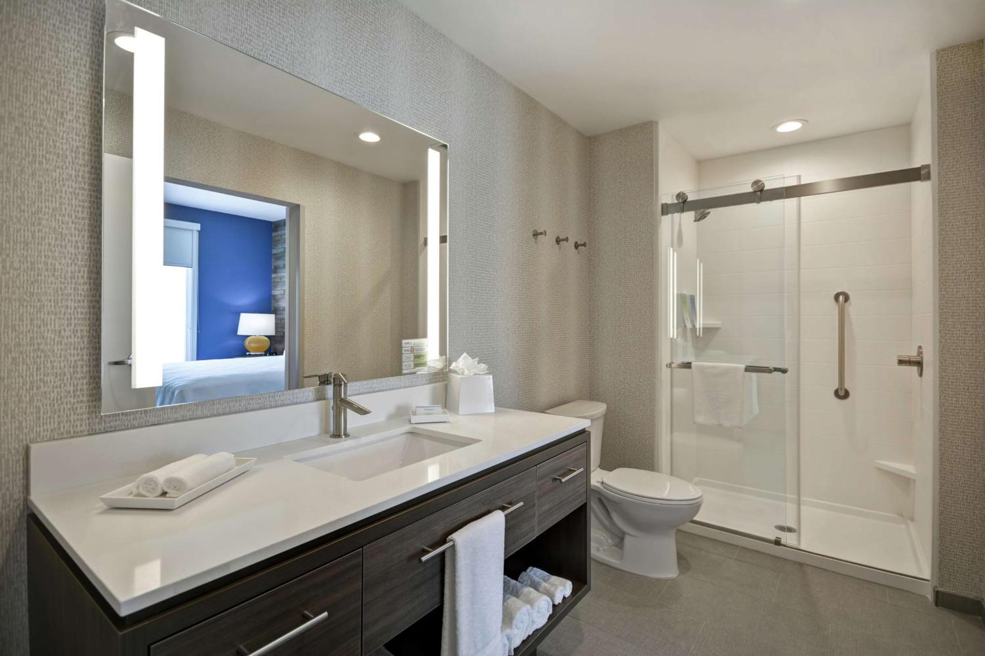 Hotel Home2 Westchase 3*